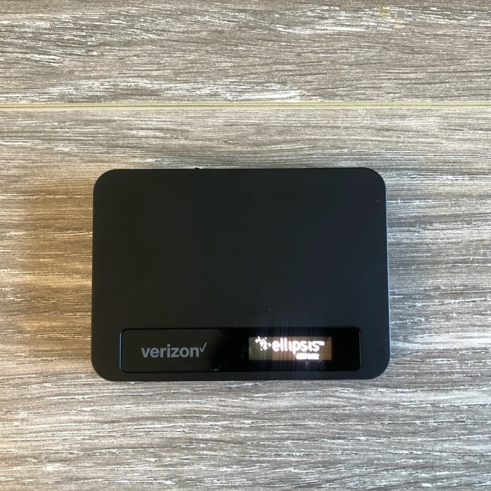 Ellipsis JetPack 4G LTE Mobile Hotspot